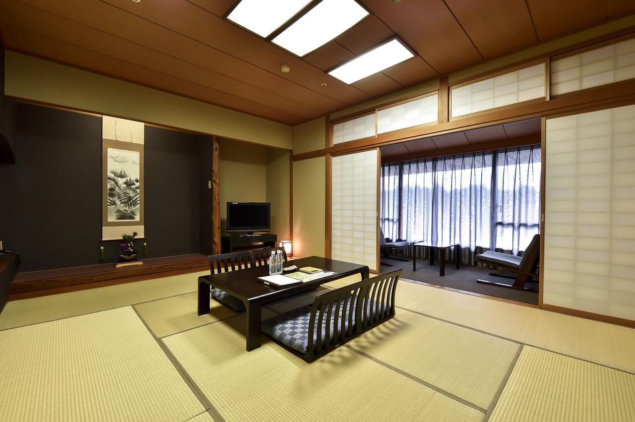Forest Inn Imari Saga Exterior photo